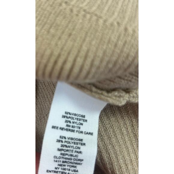For the Republic Sweater Women M NWT Khaki Ivory Mock Neck 1/4 Zip Pullover - Picture 6 of 7